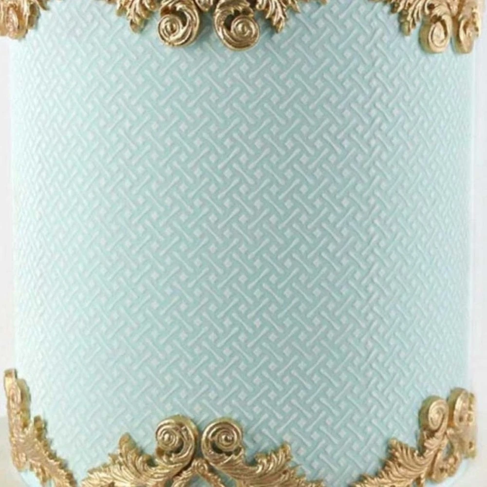 Caking It Up Titanium Cake Stencil - Image 3