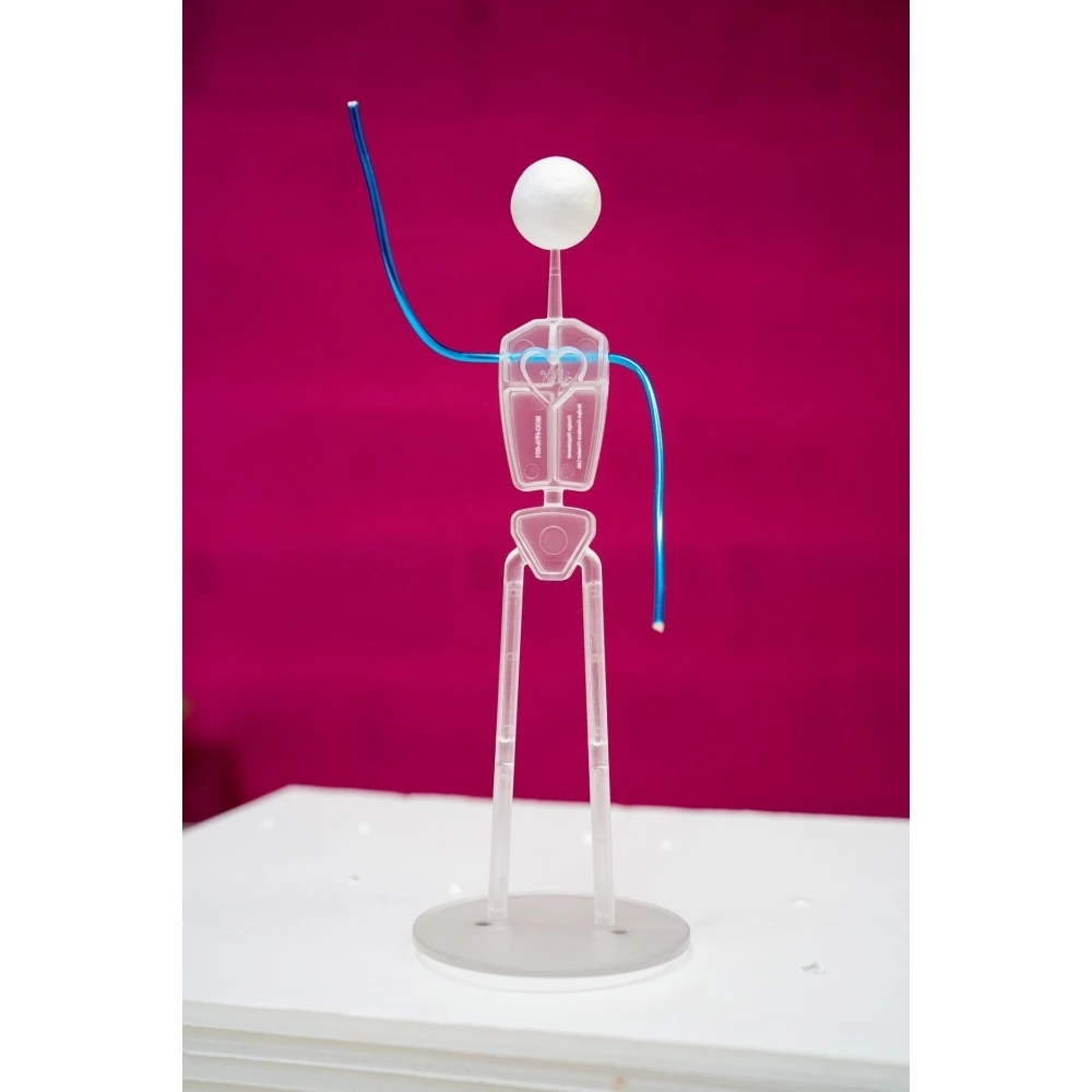 Molly Robbins Large Fast Figure - Image 3