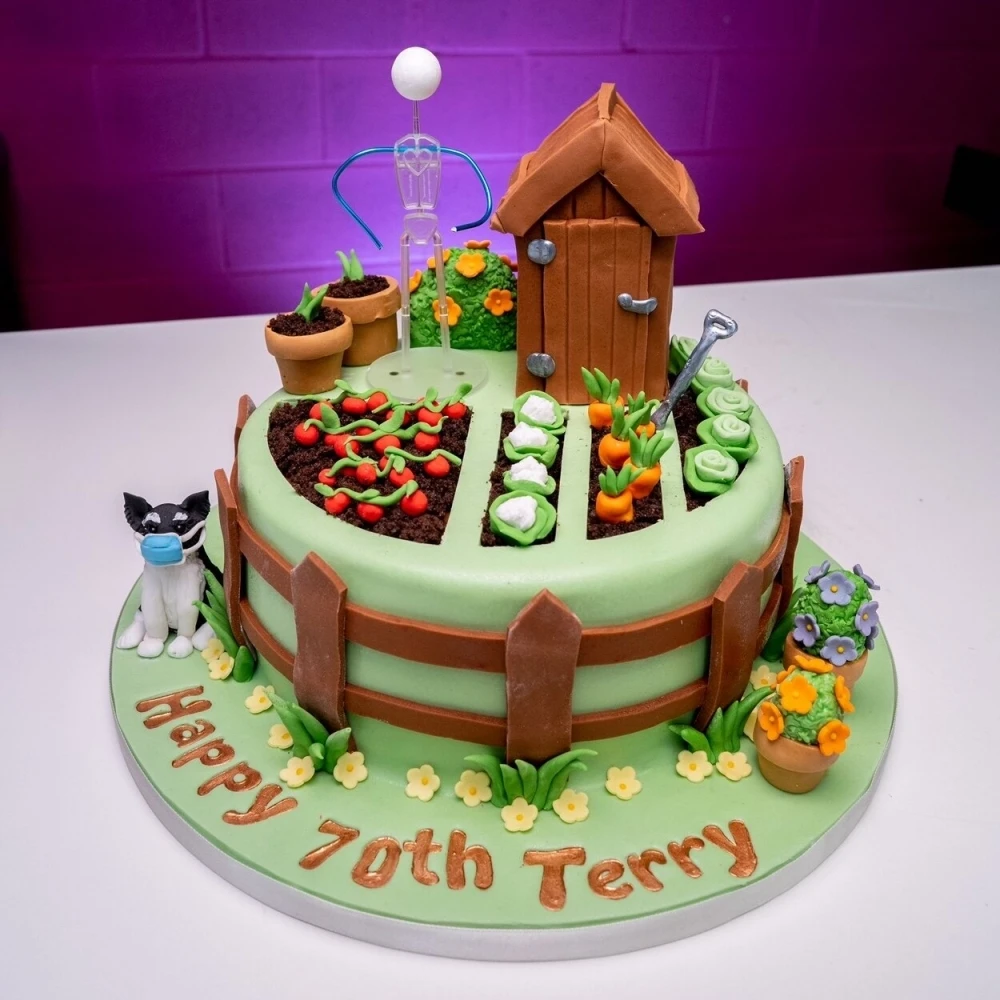 Molly Robbins Large Fast Figure - Image 4