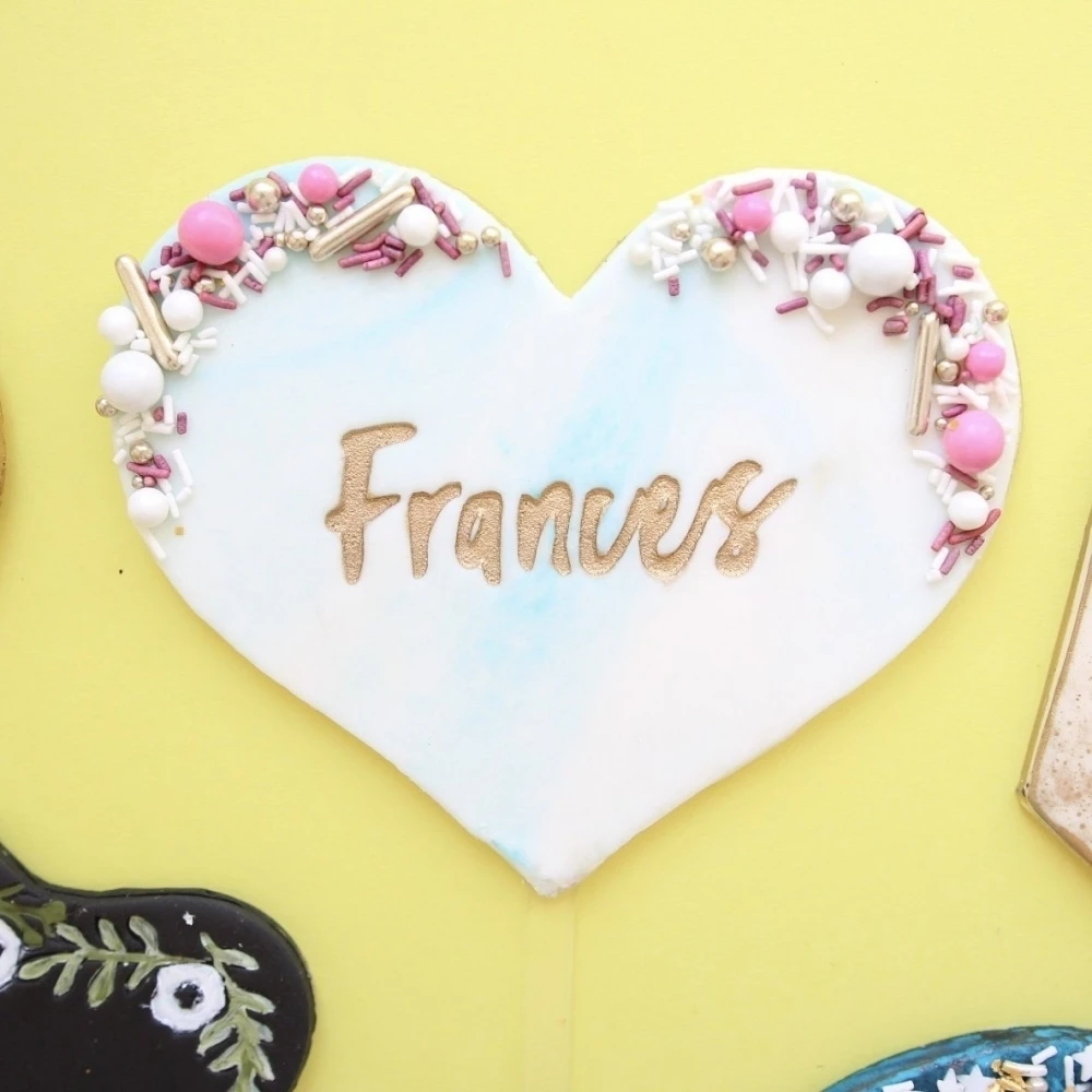 Sweet Stamp Heart Blank Canvas Topper & Cutter Set - Image 3