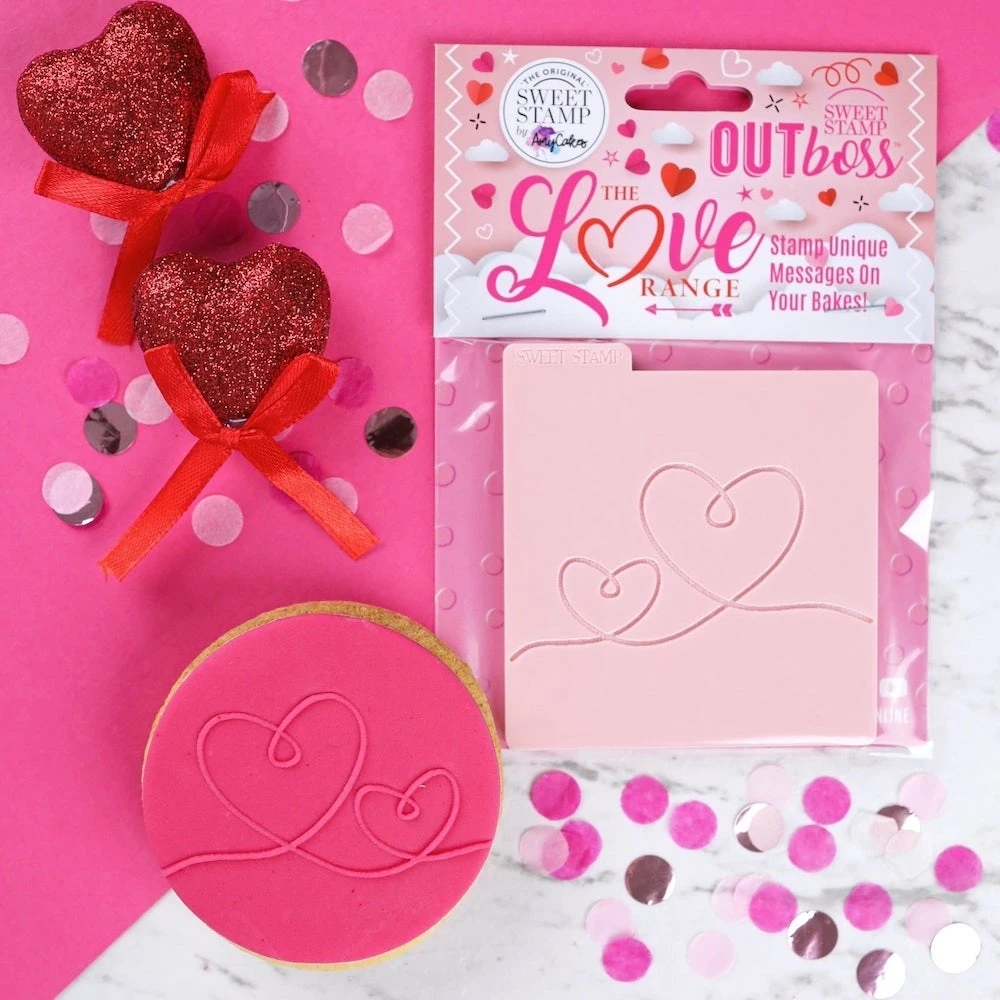 Sweet Stamp Minimalist Line Heart - OUTboss Love